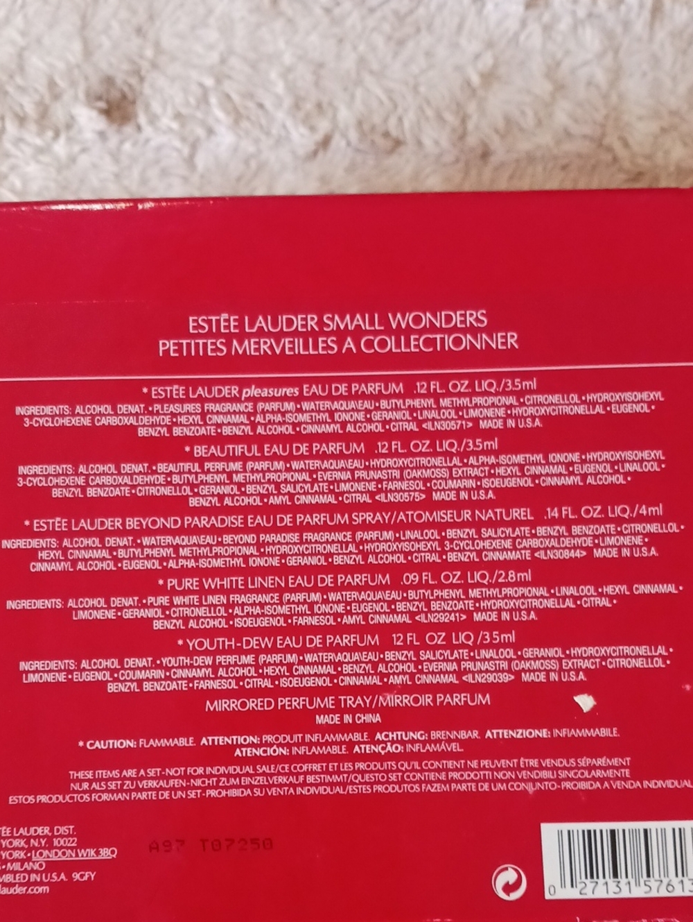 Estee Lauder Small Wonders Gift Set - Red - Picture 6 of 6